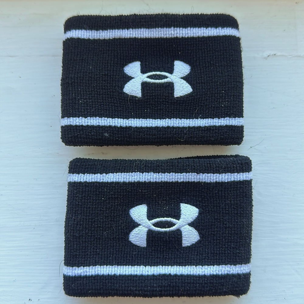 🌻/*FREE with purchase* UA Kids Wrist Bands